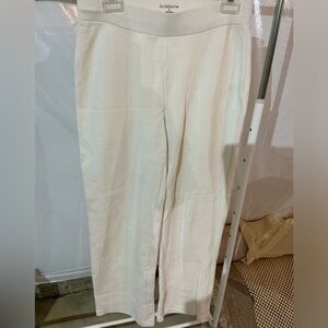 Liz Claiborne heavy pull on cream pants